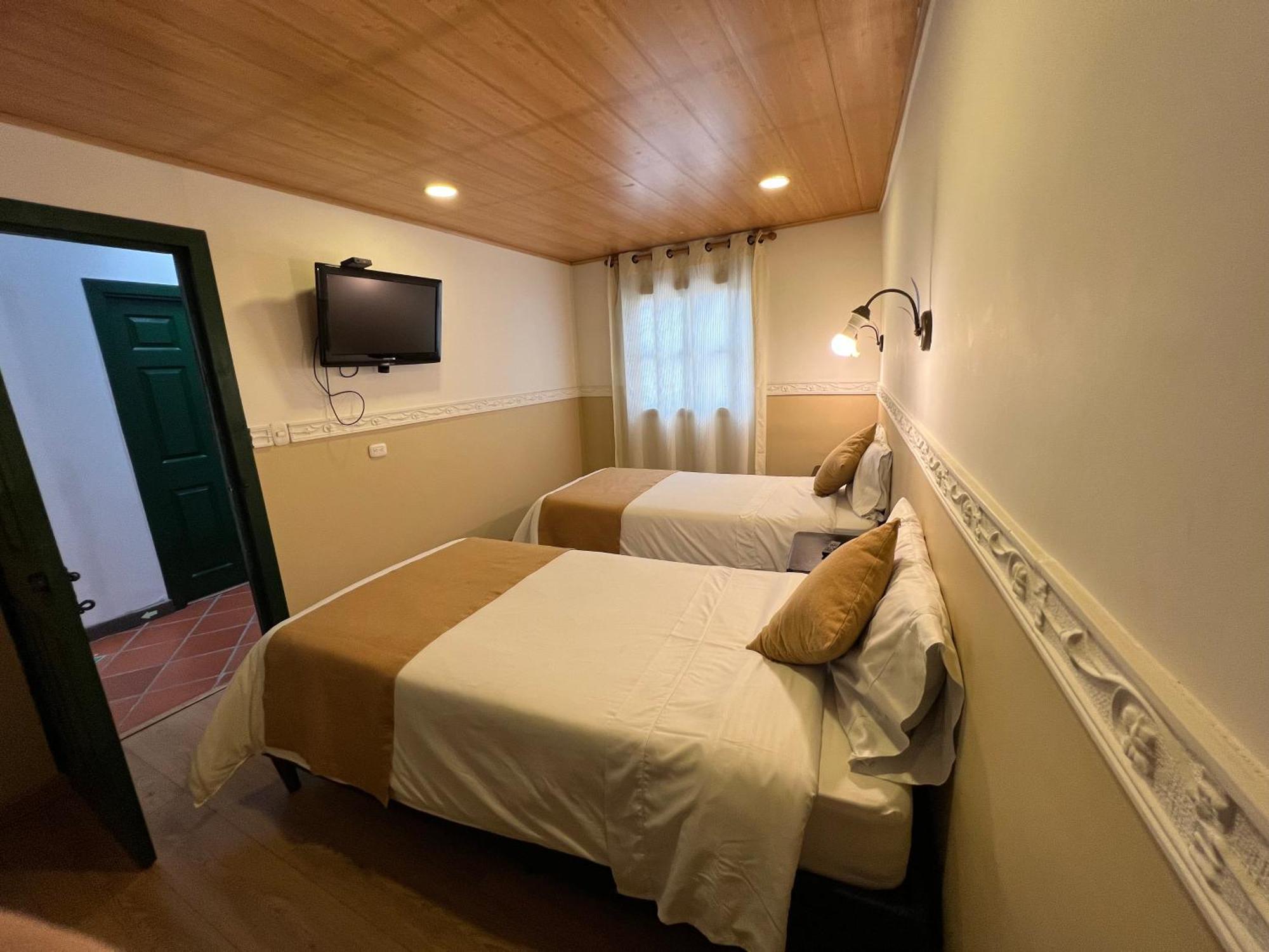 טונחה Hotel La Gran Casona מראה חיצוני תמונה